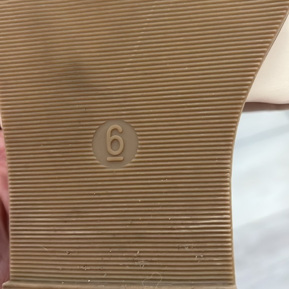 Universal Thread Cream Slide Sandals - Picture 5 of 5